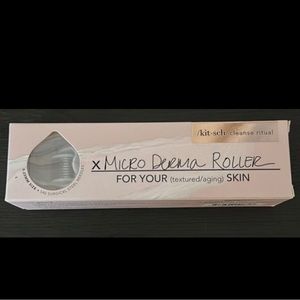 Kitsch micro derma facial roller NEW in Box